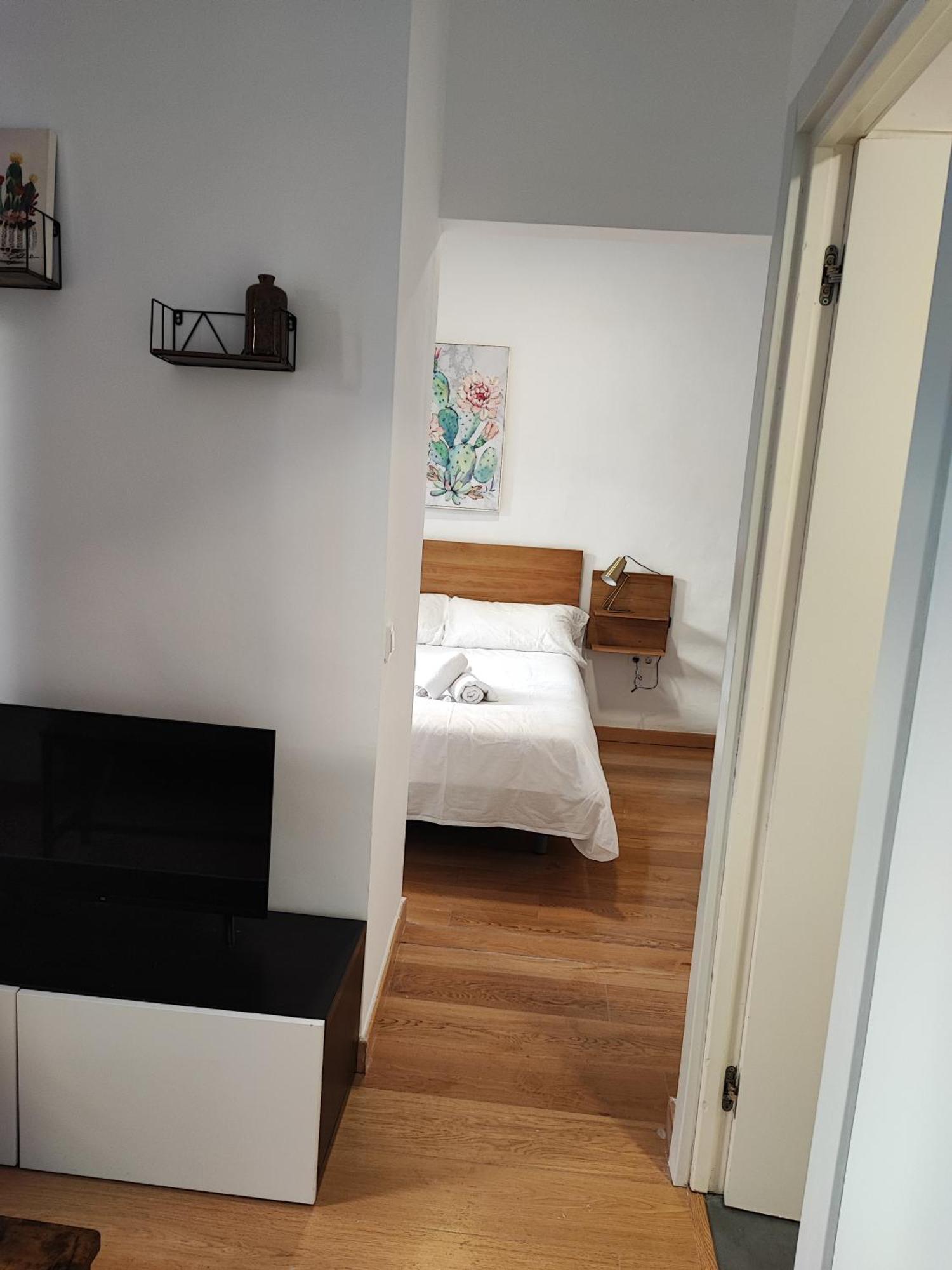 Alameda Corner Homestay Seville
